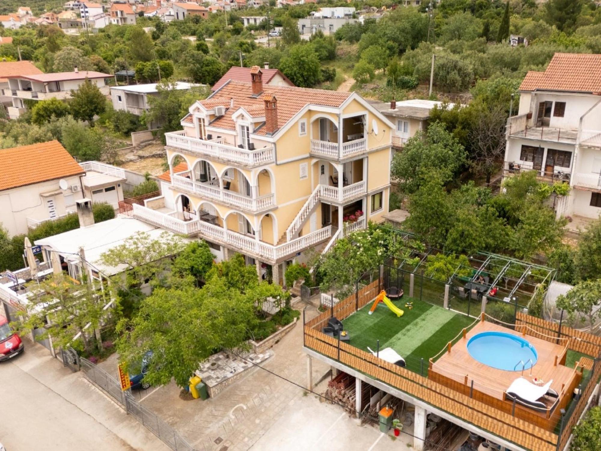 Apartments Milic - One Bedroom Apartment With Sea View And Terrace Gornji Karin Extérieur photo