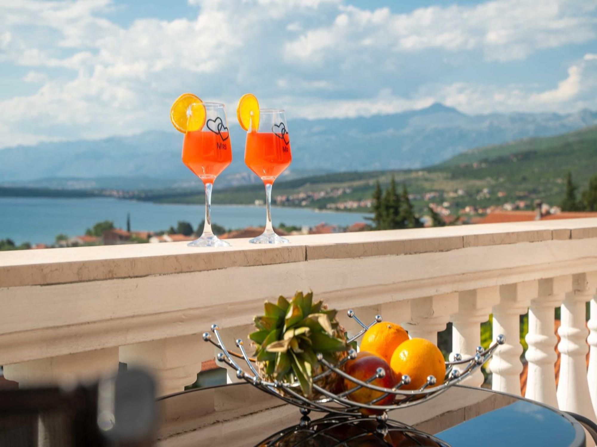 Apartments Milic - One Bedroom Apartment With Sea View And Terrace Gornji Karin Extérieur photo
